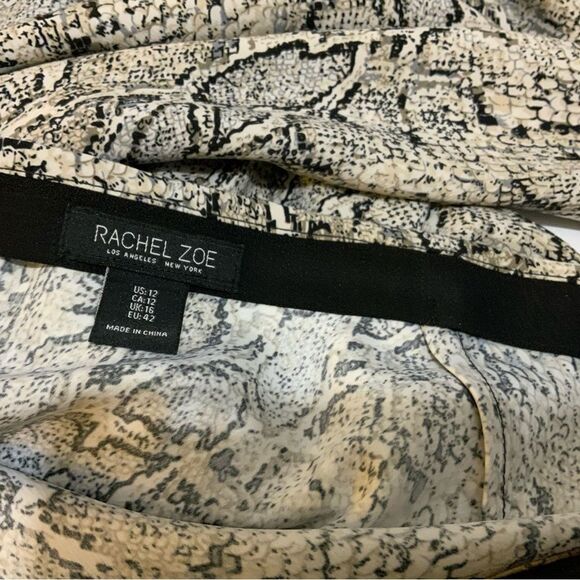 Rachel Zoe cream snake print pull on midi skirt size 12 - Picture 6 of 9